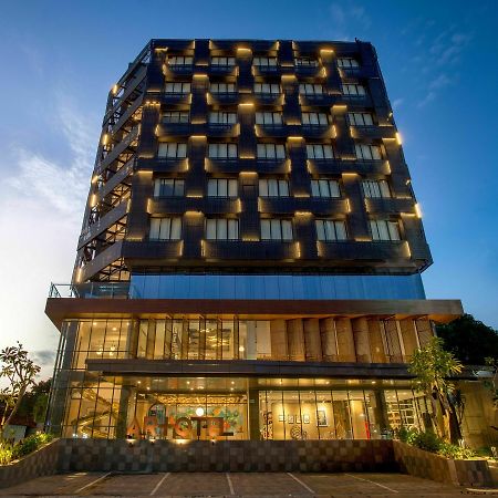Artotel Yogyakarta Kejayan Exterior photo