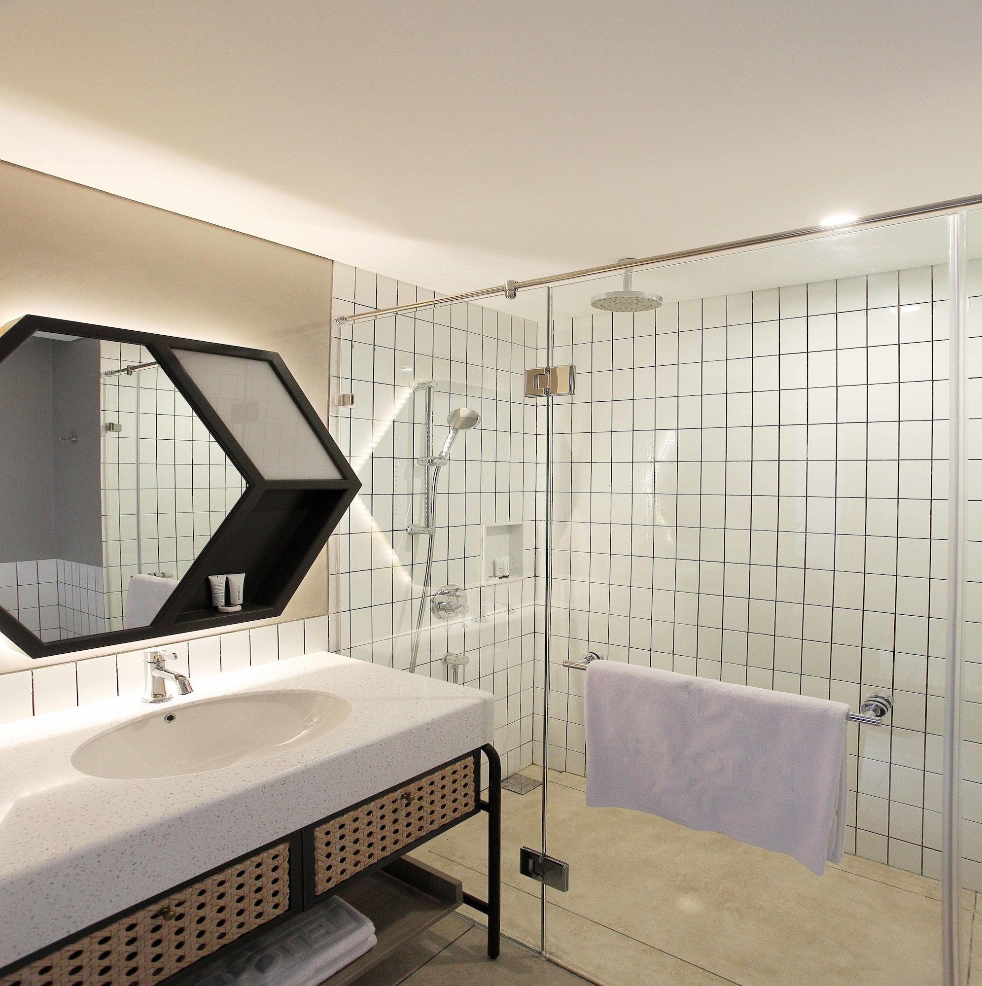 Artotel Yogyakarta Kejayan Exterior photo