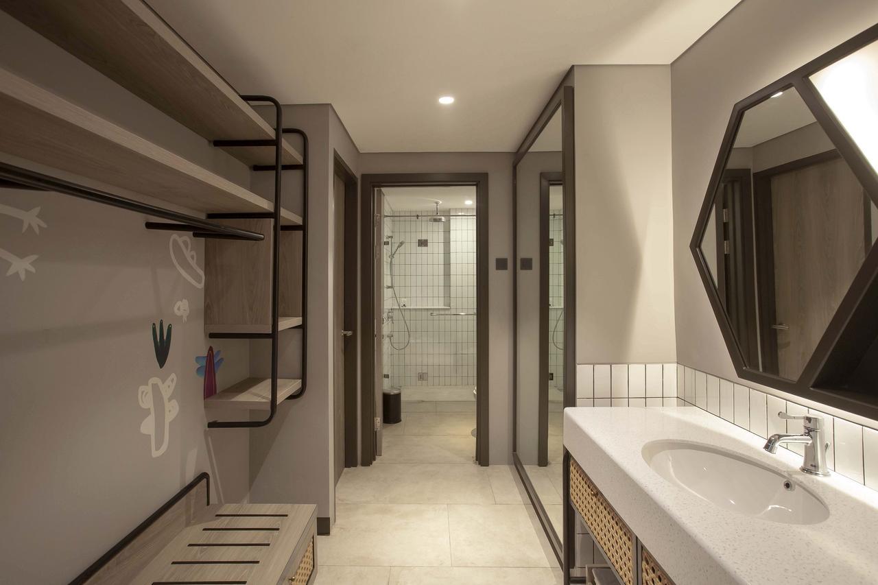Artotel Yogyakarta Kejayan Exterior photo